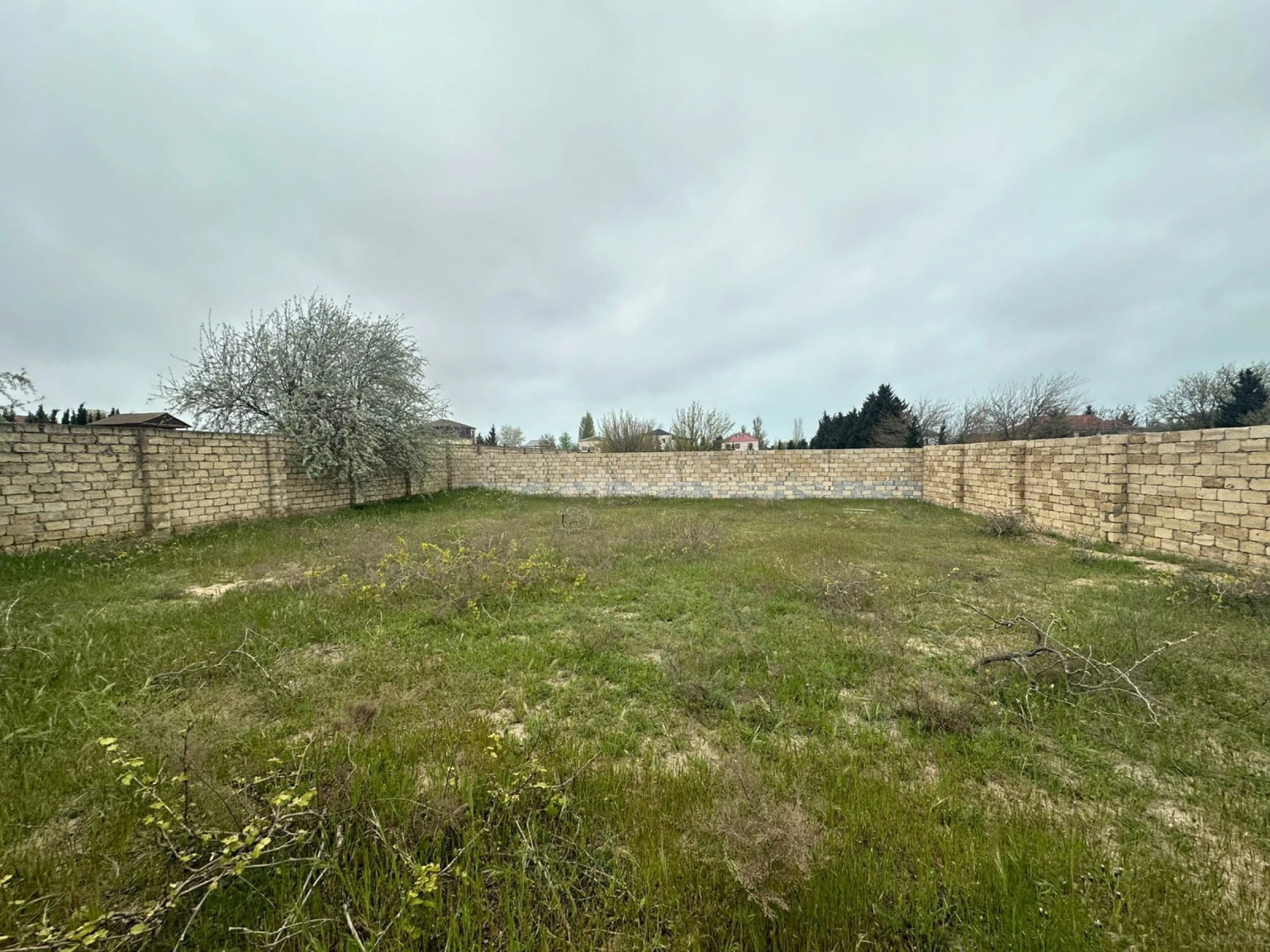 Satılır torpaq sahəsi 5 m²