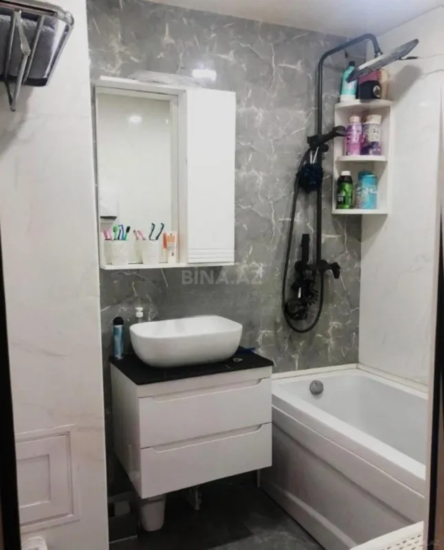 Satılır 3 otaqlı mənzil 85 m²