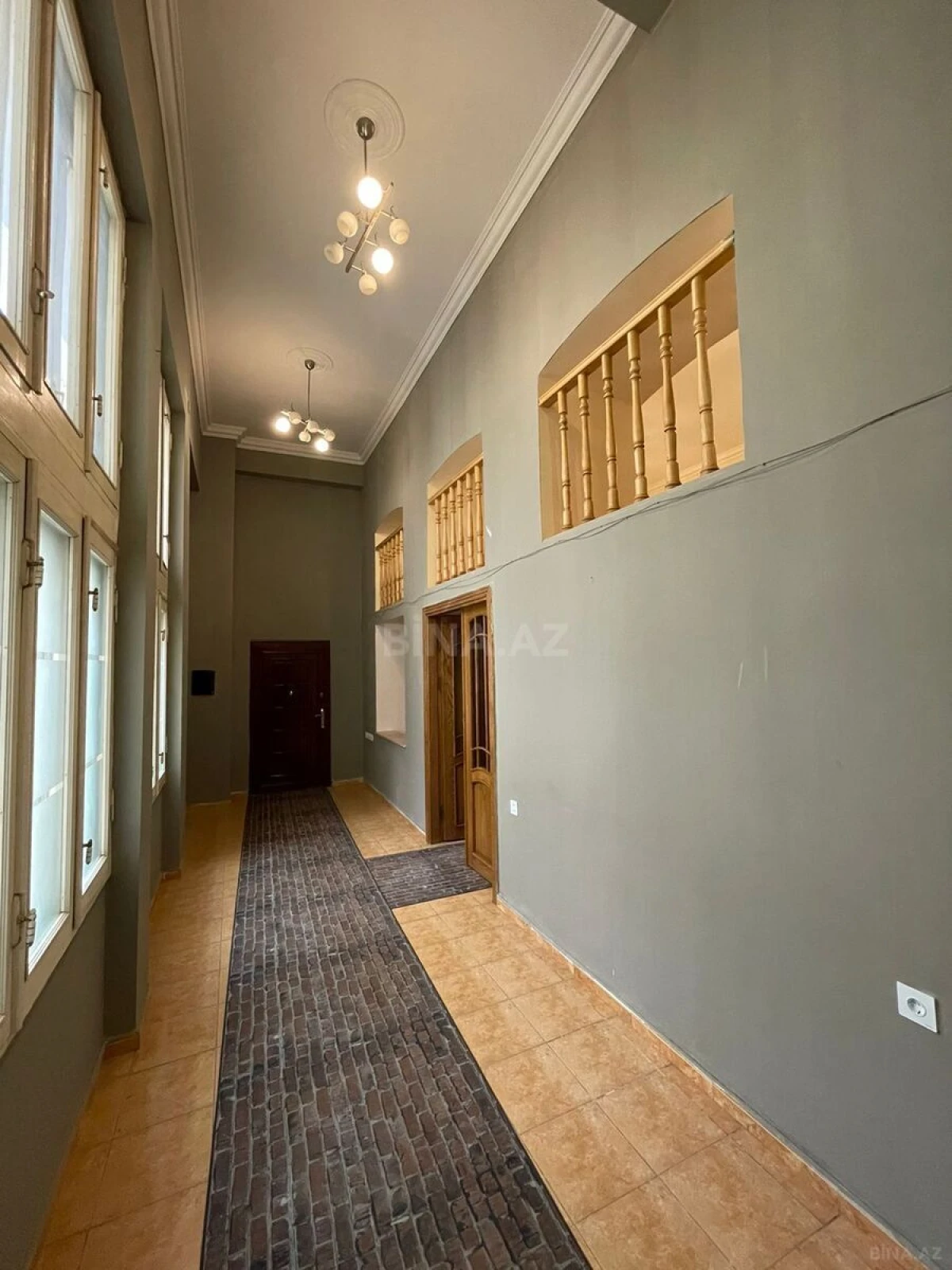 Kirayə verilir 4 otaqlı ofis 150 m²