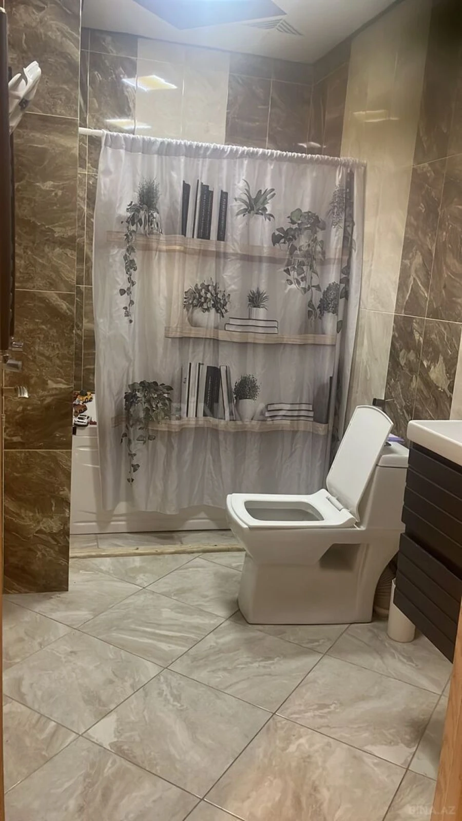 Satılır 2 otaqlı mənzil 80 m²