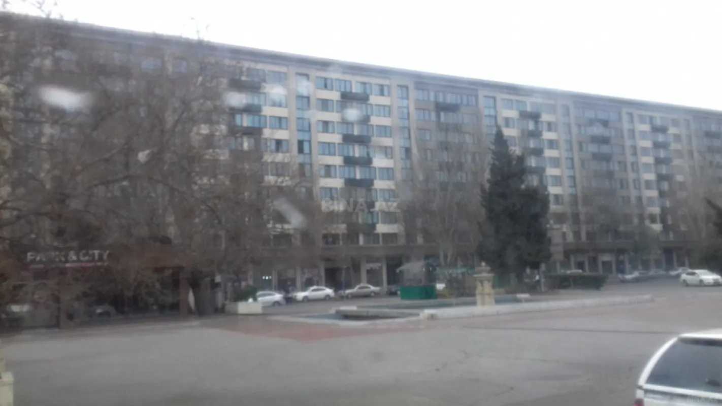 Satılır 2 otaqlı mənzil 62 m²