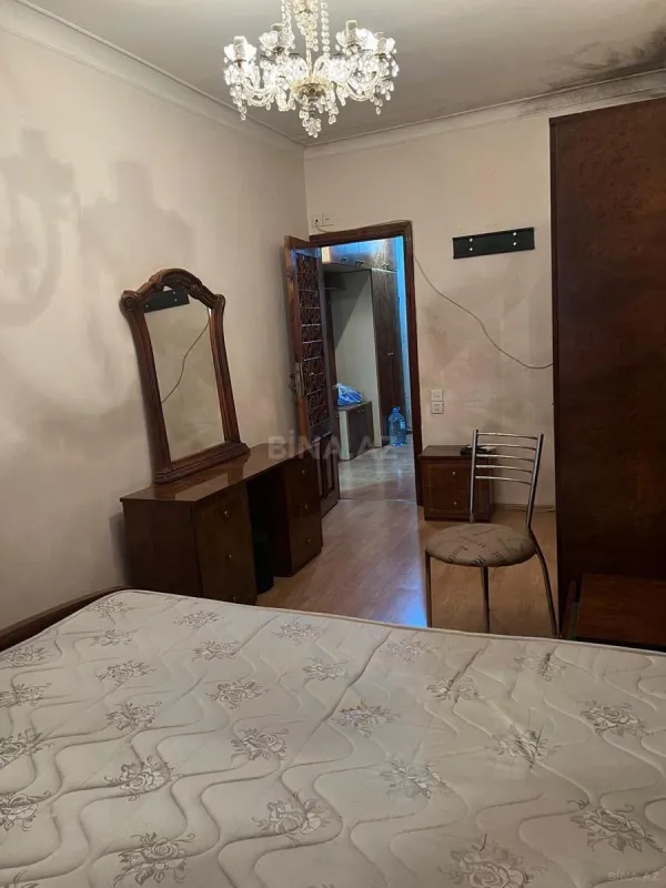 Satılır 2 otaqlı mənzil 62 m²