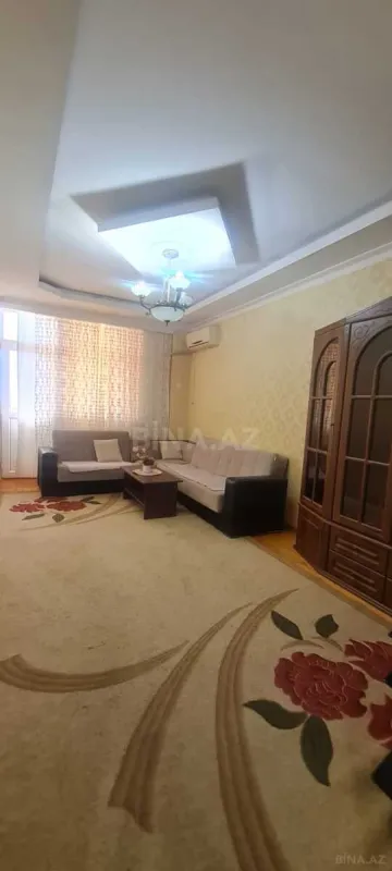Kirayə verilir 3 otaqlı mənzil 100 m²