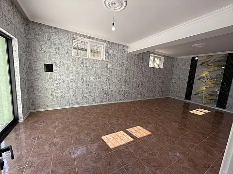 Satılır 7 otaqlı həyət evi 280 m²