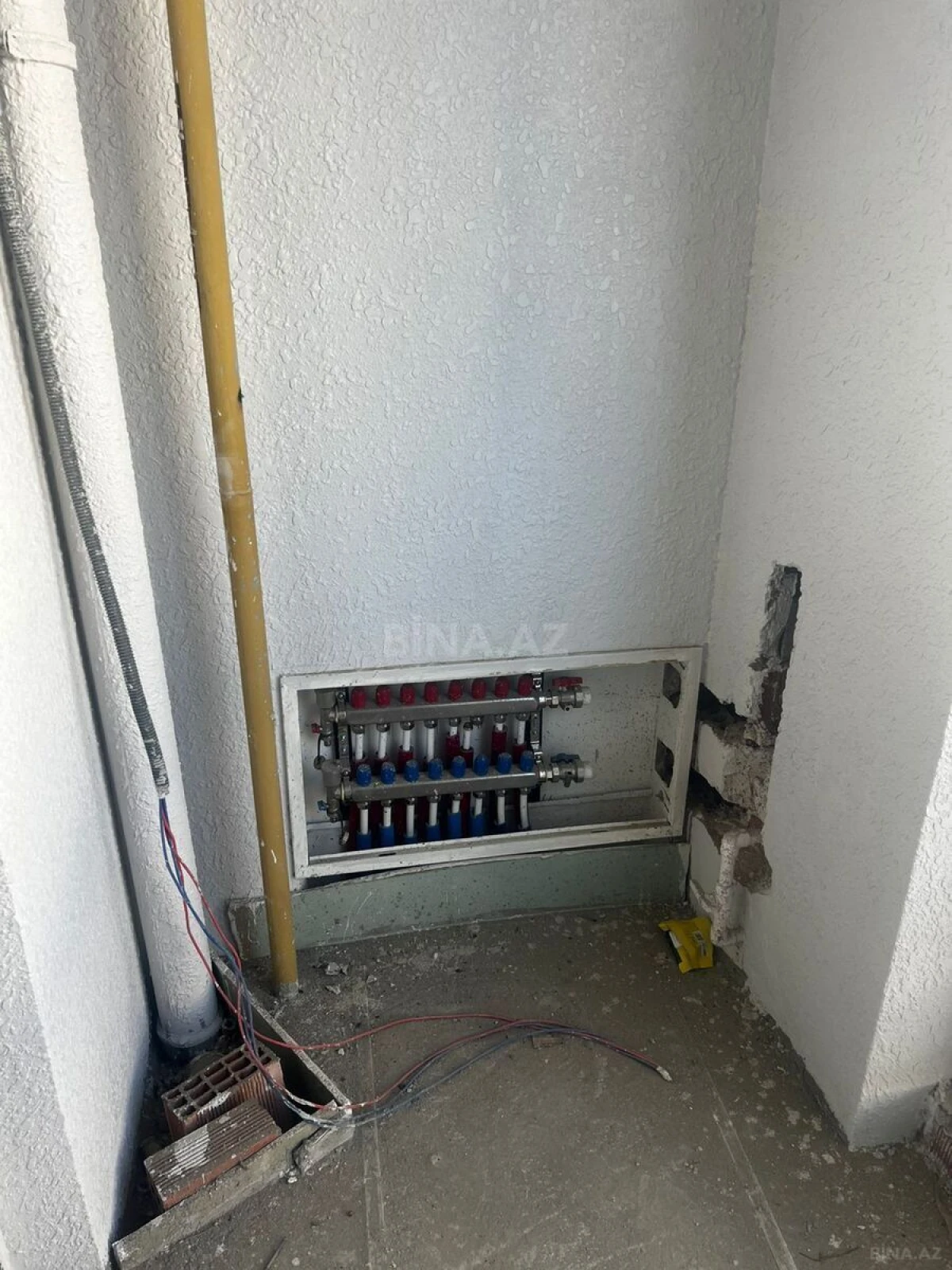 Satılır 2 otaqlı mənzil 60.5 m²