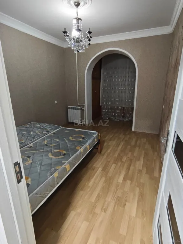 Satılır 2 otaqlı mənzil 60 m²