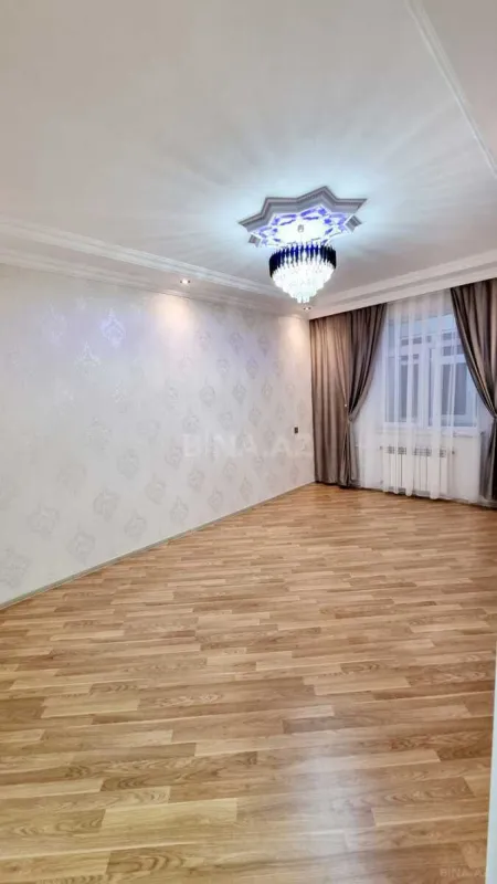 Satılır 3 otaqlı mənzil 70 m²