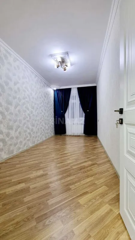 Satılır 3 otaqlı mənzil 70 m²
