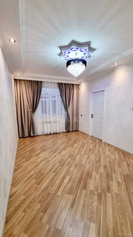 Satılır 3 otaqlı mənzil 70 m²