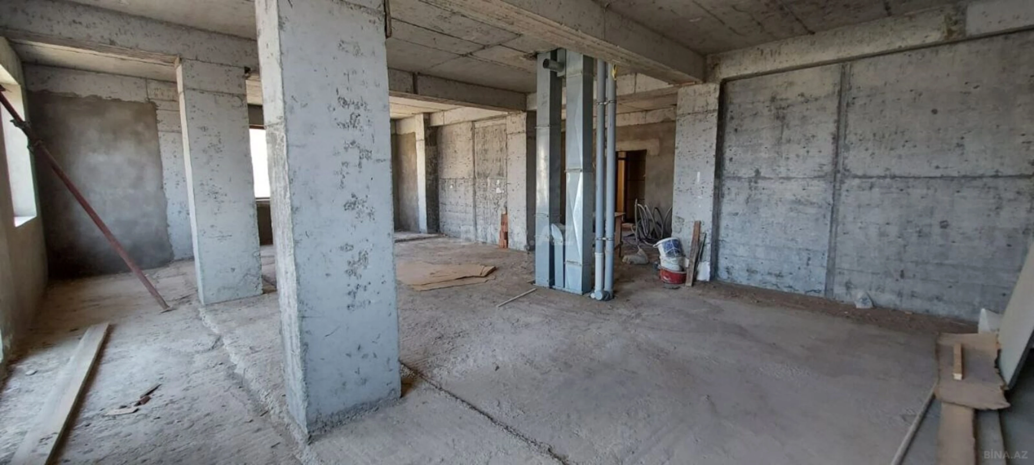 Satılır 2 otaqlı mənzil 110 m²