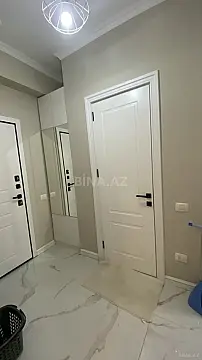 Kirayə verilir 2 otaqlı mənzil 60 m²