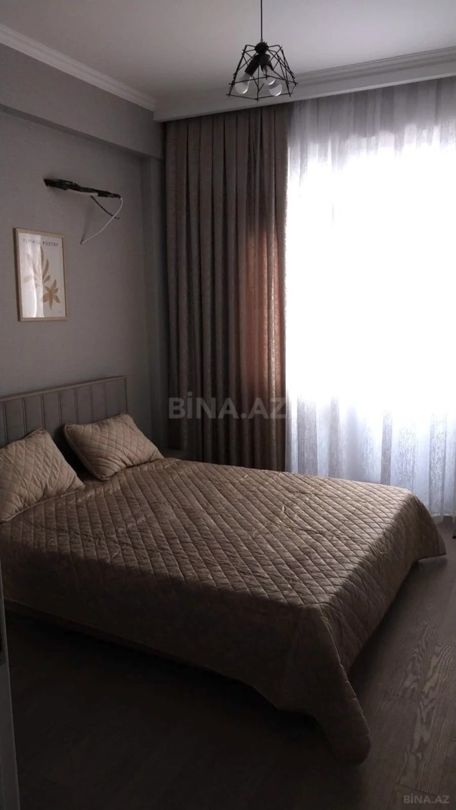 Kirayə verilir 2 otaqlı mənzil 60 m²