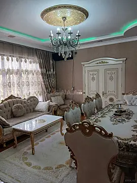 Satılır 7 otaqlı həyət evi 220 m²