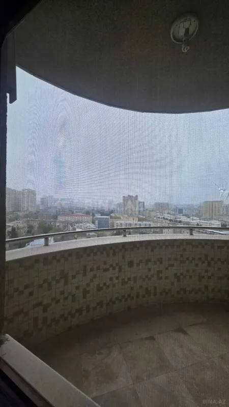 Kirayə verilir 3 otaqlı mənzil 130 m²