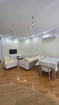 Kirayə verilir 3 otaqlı mənzil 130 m² — Bakı 3 otaq 130.00 m²