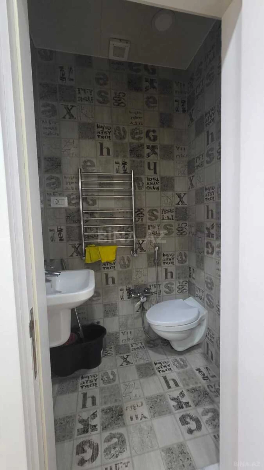Kirayə verilir 3 otaqlı mənzil 130 m²