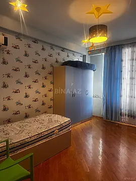 Kirayə verilir 3 otaqlı mənzil 120 m²