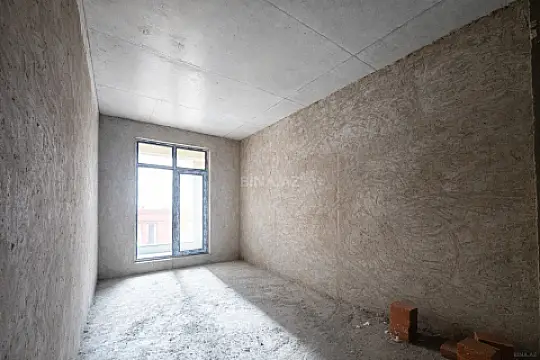 Satılır 2 otaqlı mənzil 72 m²