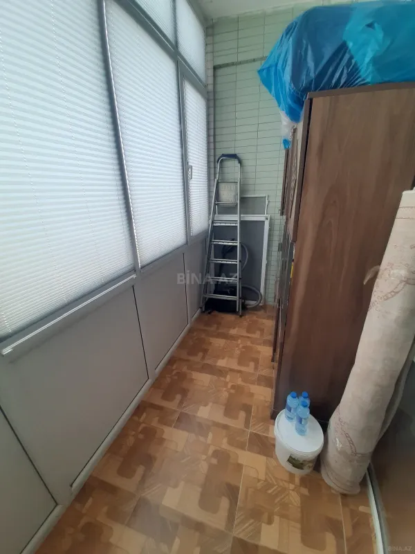 Satılır 2 otaqlı mənzil 81 m²