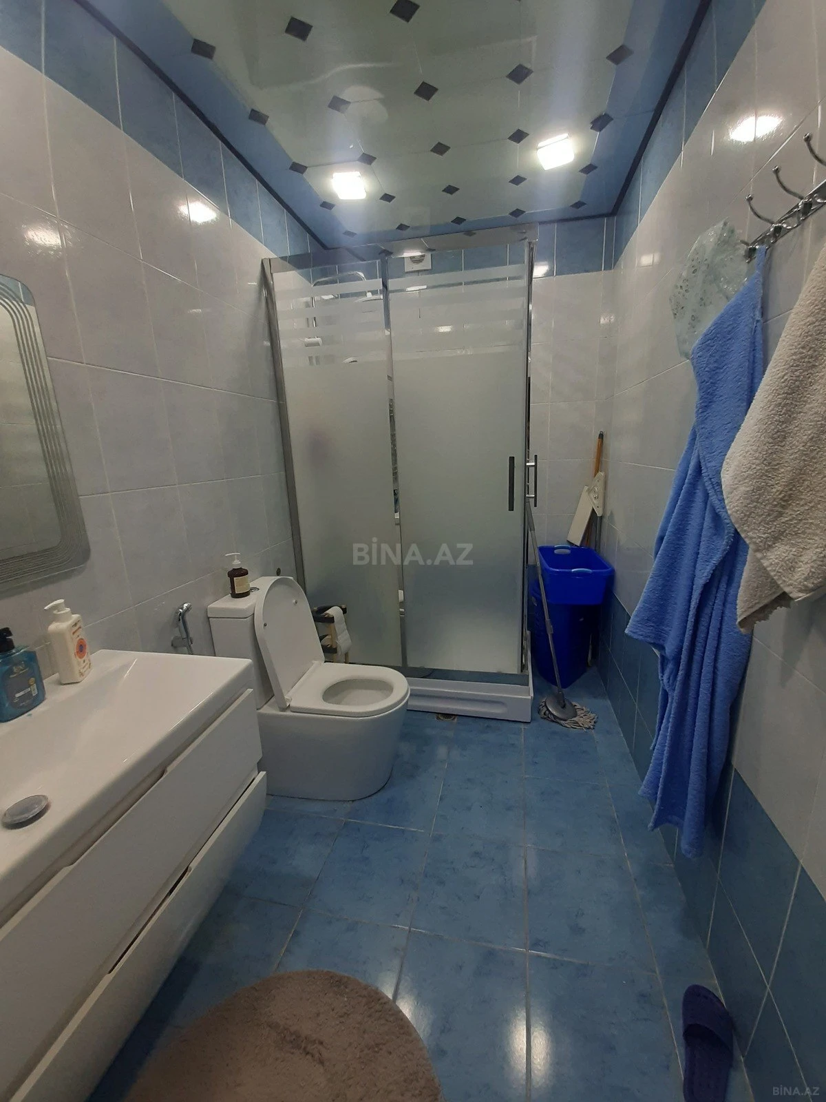 Satılır 2 otaqlı mənzil 81 m²