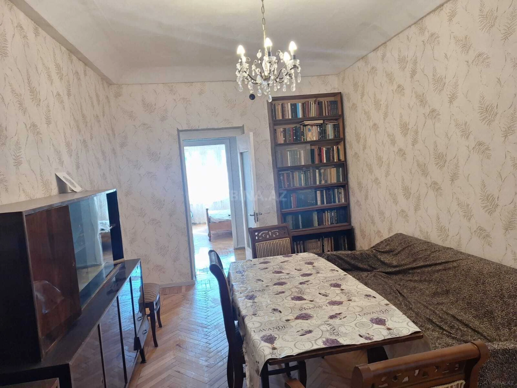 Kirayə verilir 2 otaqlı mənzil 60 m²