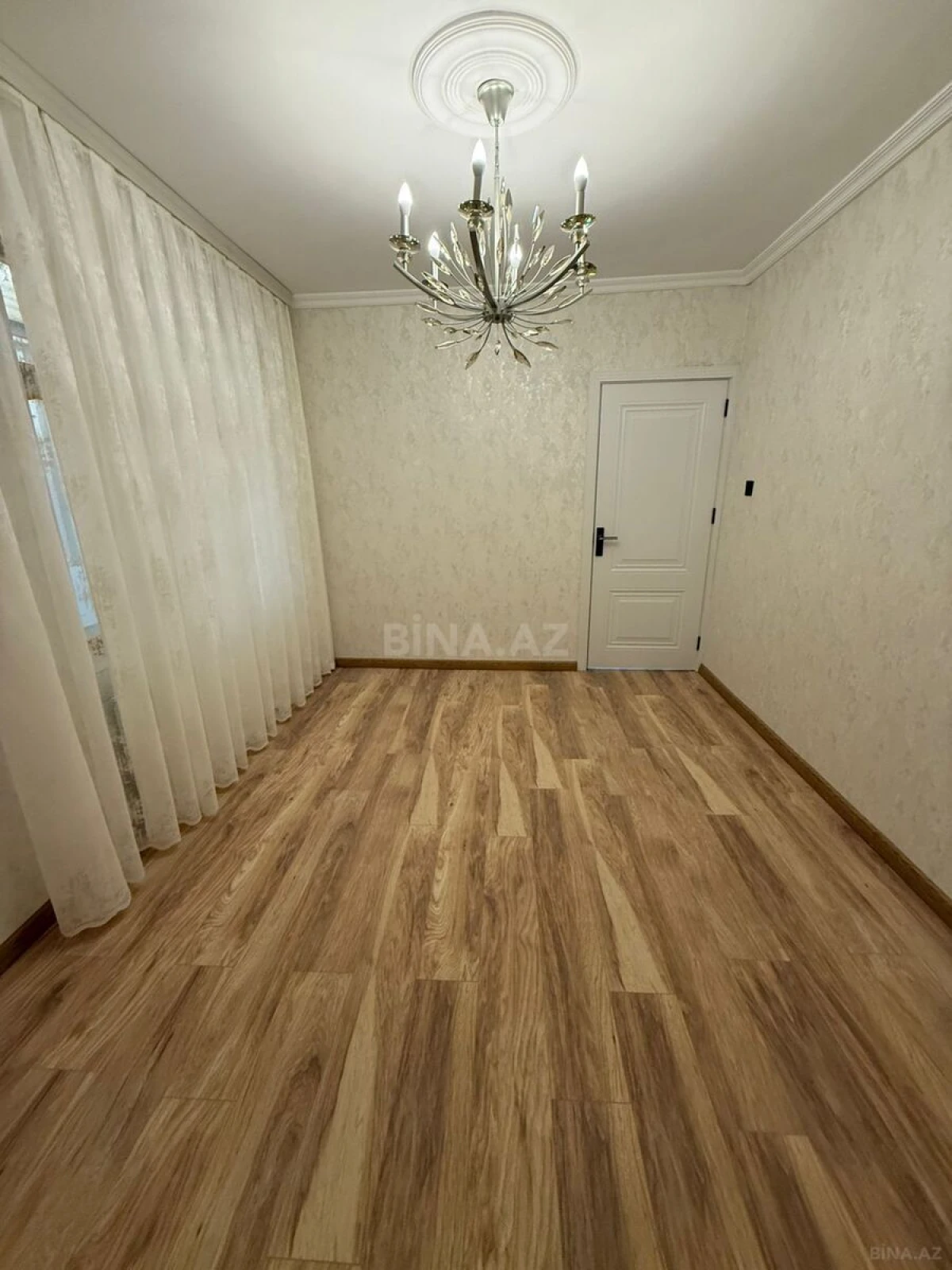 Satılır 3 otaqlı mənzil 70 m²