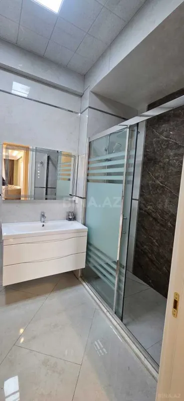 Kirayə verilir 3 otaqlı mənzil 110 m²