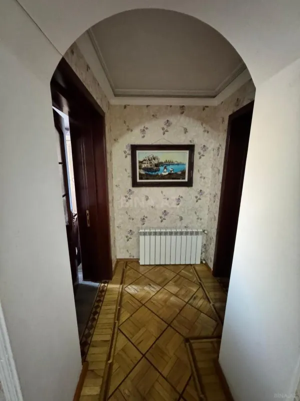 Satılır 2 otaqlı mənzil 61 m²