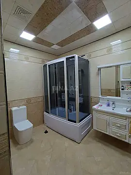 Satılır 4 otaqlı mənzil 150 m²