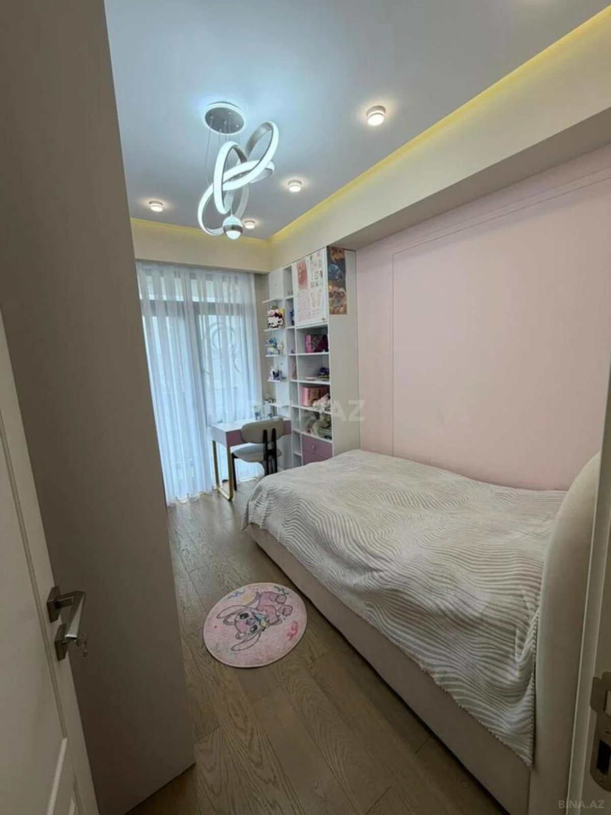 Satılır 3 otaqlı mənzil 86 m²
