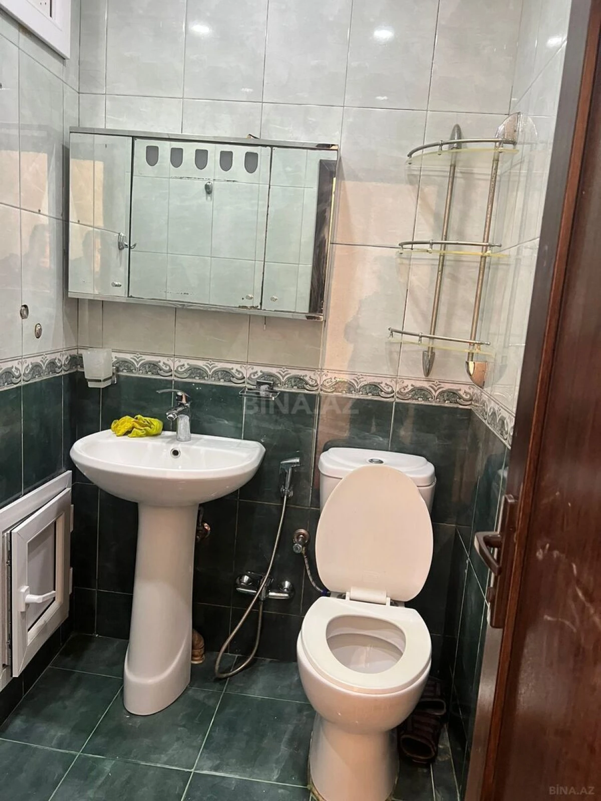 Kirayə verilir 3 otaqlı mənzil 70 m²