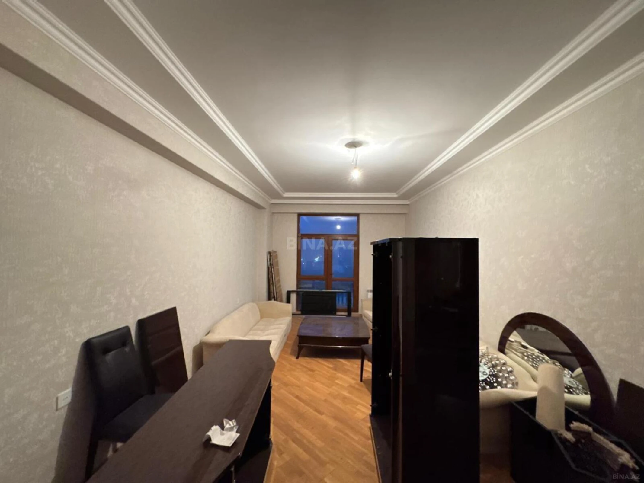 Satılır 3 otaqlı mənzil 115 m²