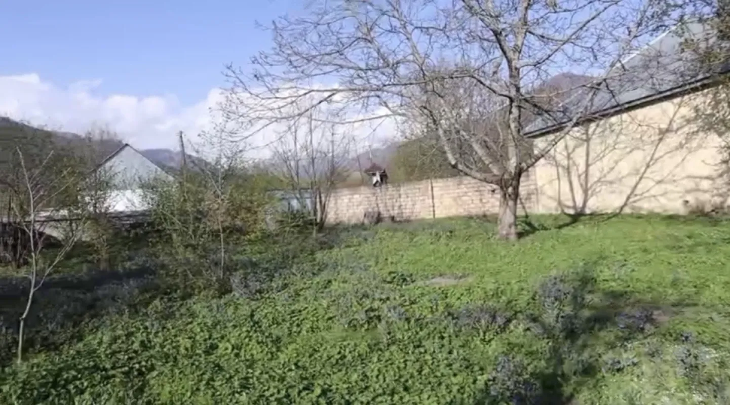 Satılır torpaq sahəsi 20 m²