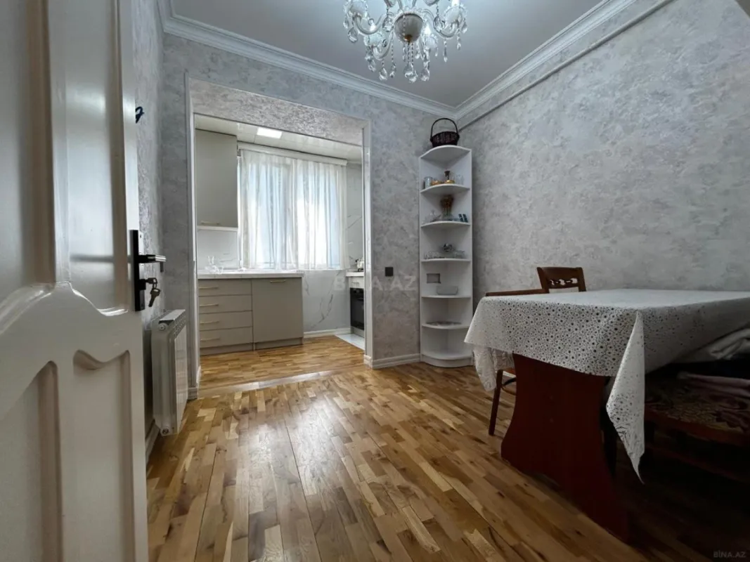 Satılır 3 otaqlı mənzil 70 m²