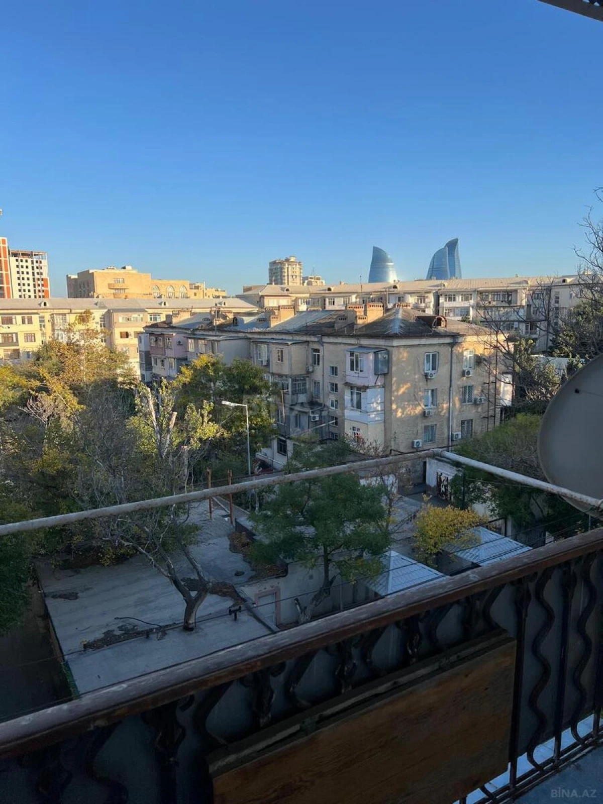 Kirayə verilir 2 otaqlı mənzil 60 m²