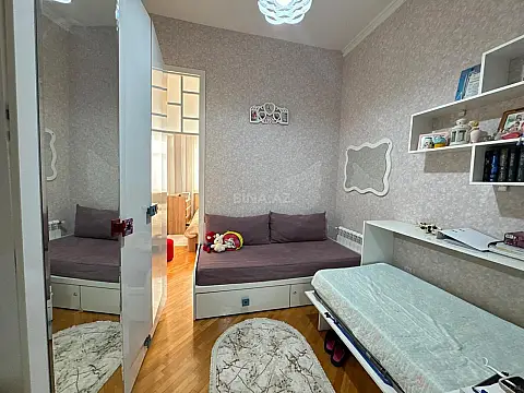 Satılır 3 otaqlı mənzil 75 m²