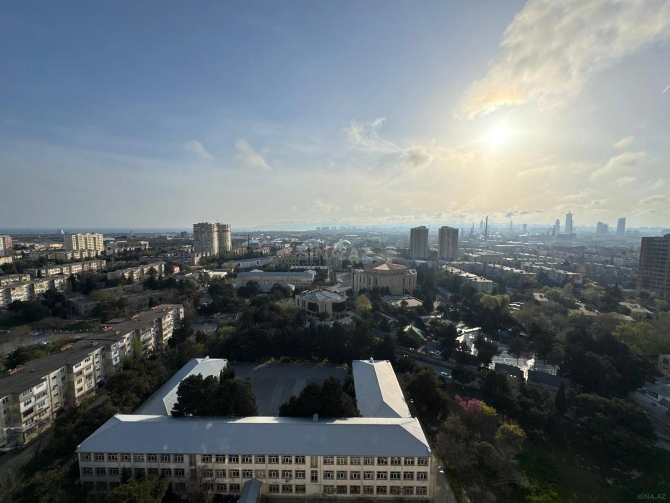 Satılır 3 otaqlı mənzil 75 m²