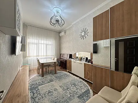Satılır 3 otaqlı mənzil 75 m²
