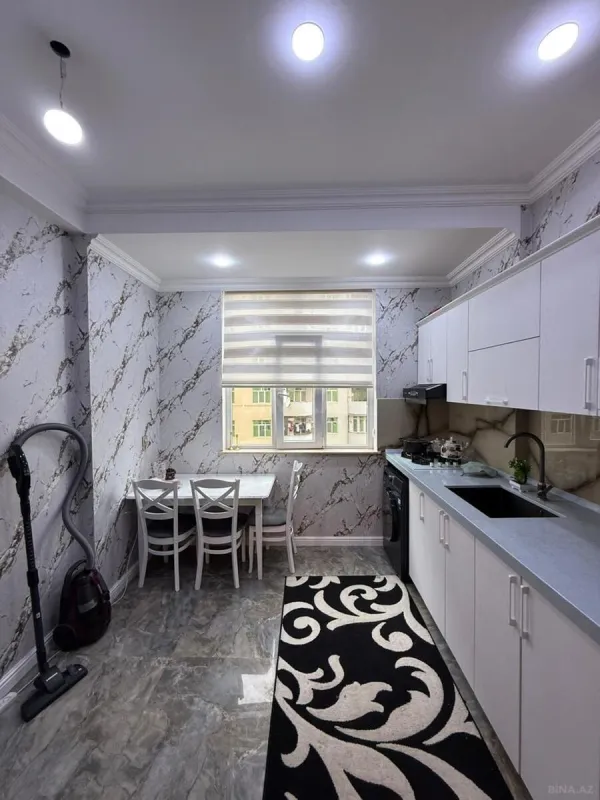 Satılır 2 otaqlı mənzil 65 m²