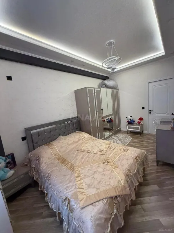 Satılır 2 otaqlı mənzil 65 m²