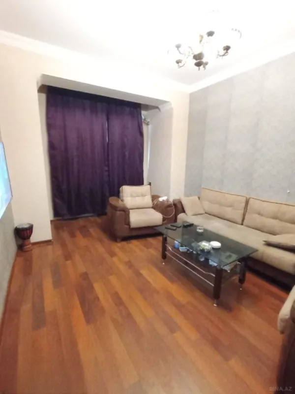 Satılır 2 otaqlı mənzil 57 m²