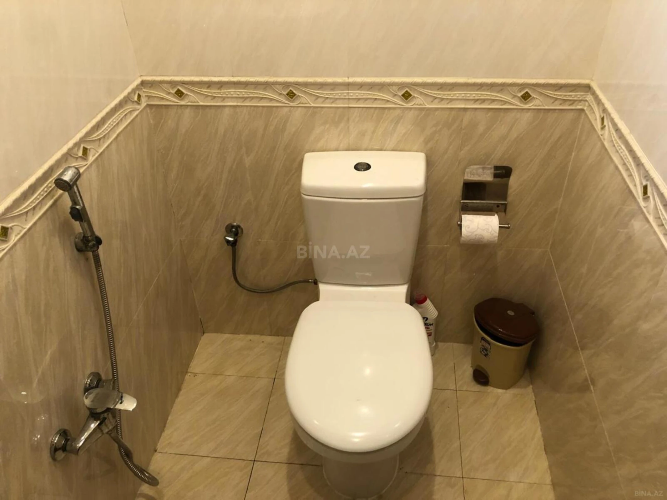 Satılır 7 otaqlı həyət evi 286 m²