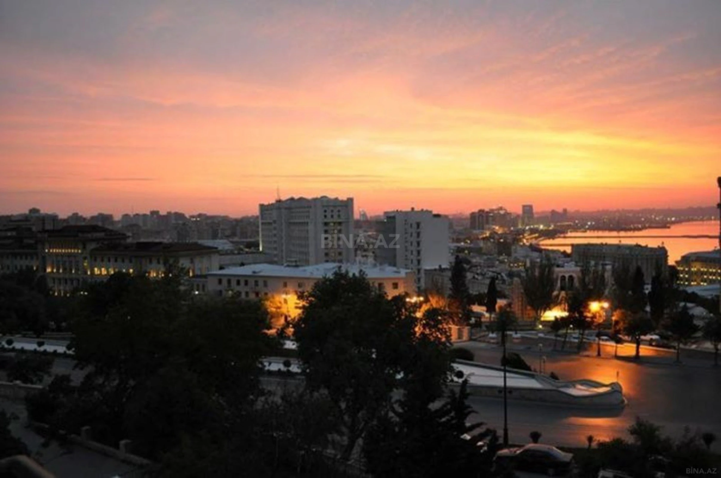 Kirayə verilir 2 otaqlı mənzil 56 m²