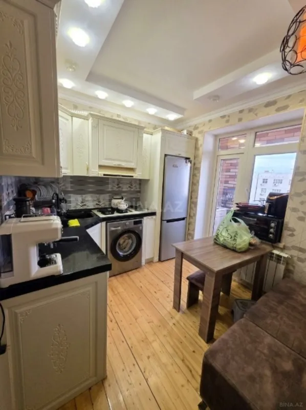 Satılır 3 otaqlı mənzil 85 m²