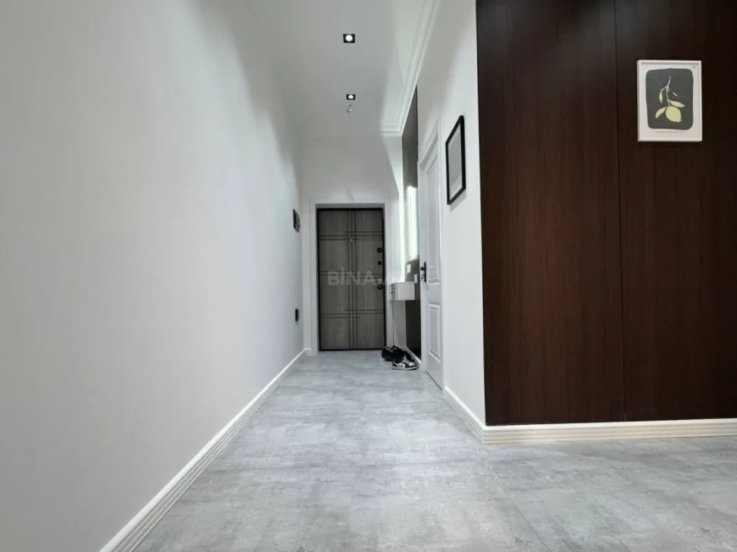 Satılır 2 otaqlı mənzil 57 m²