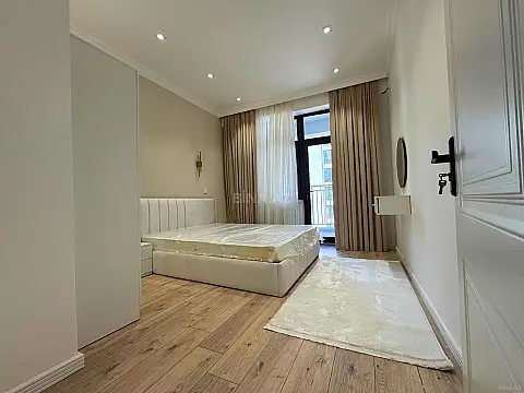Satılır 2 otaqlı mənzil 57 m²