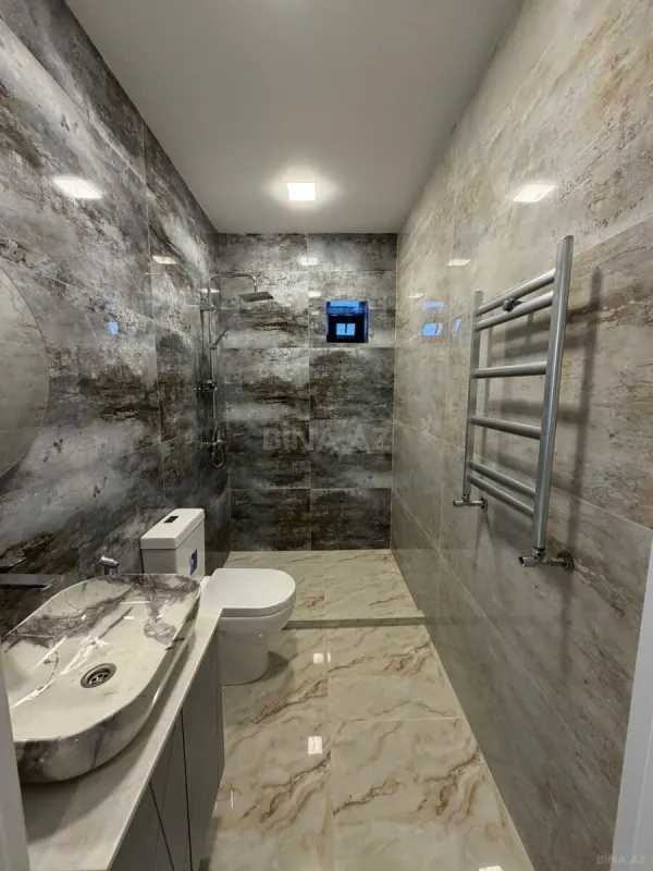 Satılır 4 otaqlı həyət evi 130 m²