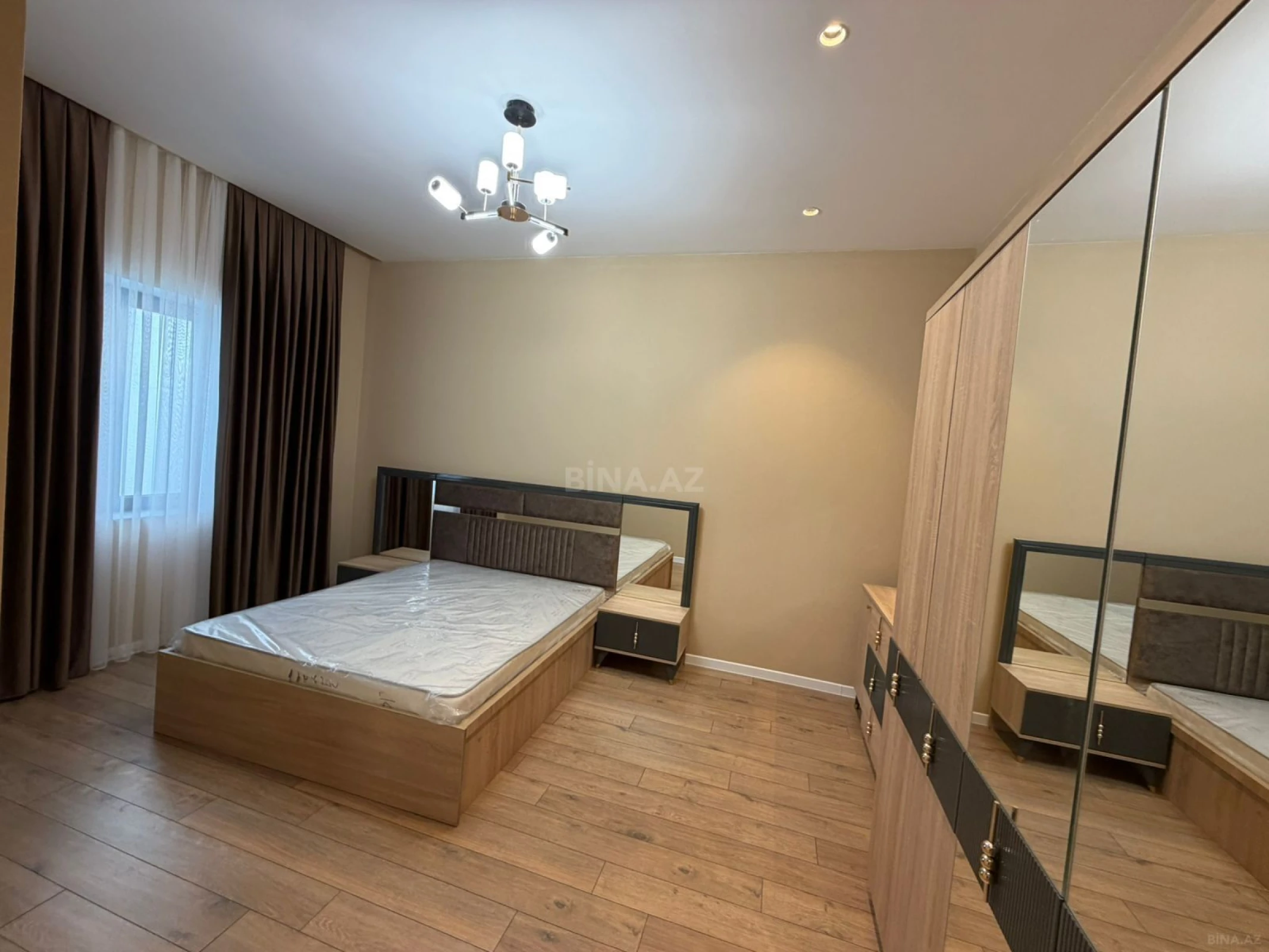 Satılır 4 otaqlı həyət evi 130 m²