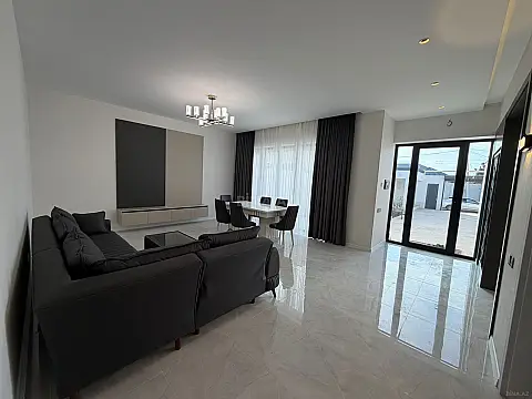 Satılır 4 otaqlı həyət evi 130 m²