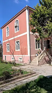 Satılır 7 otaqlı həyət evi 140 m²